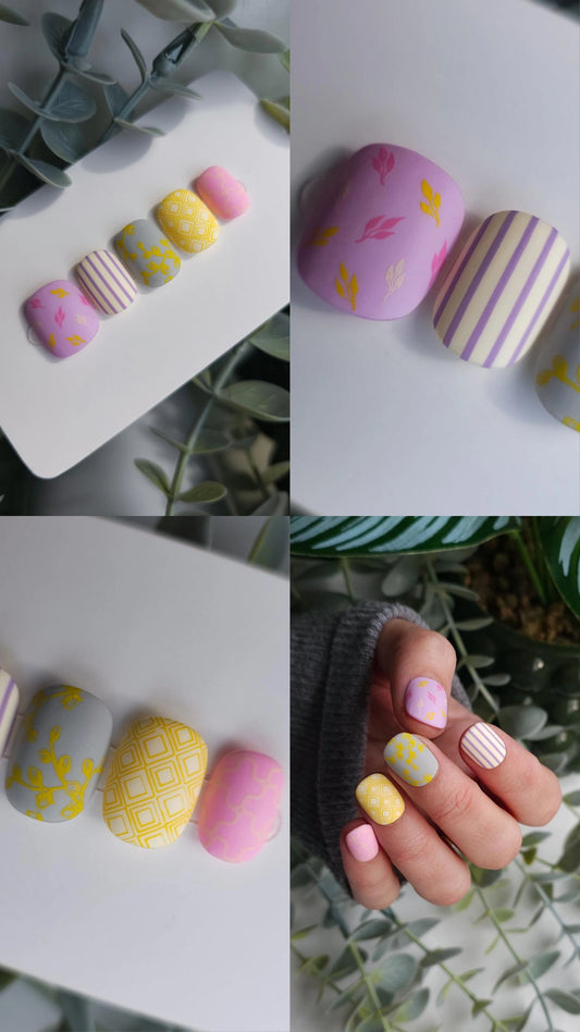 Butterscotch lilac | Press on nails