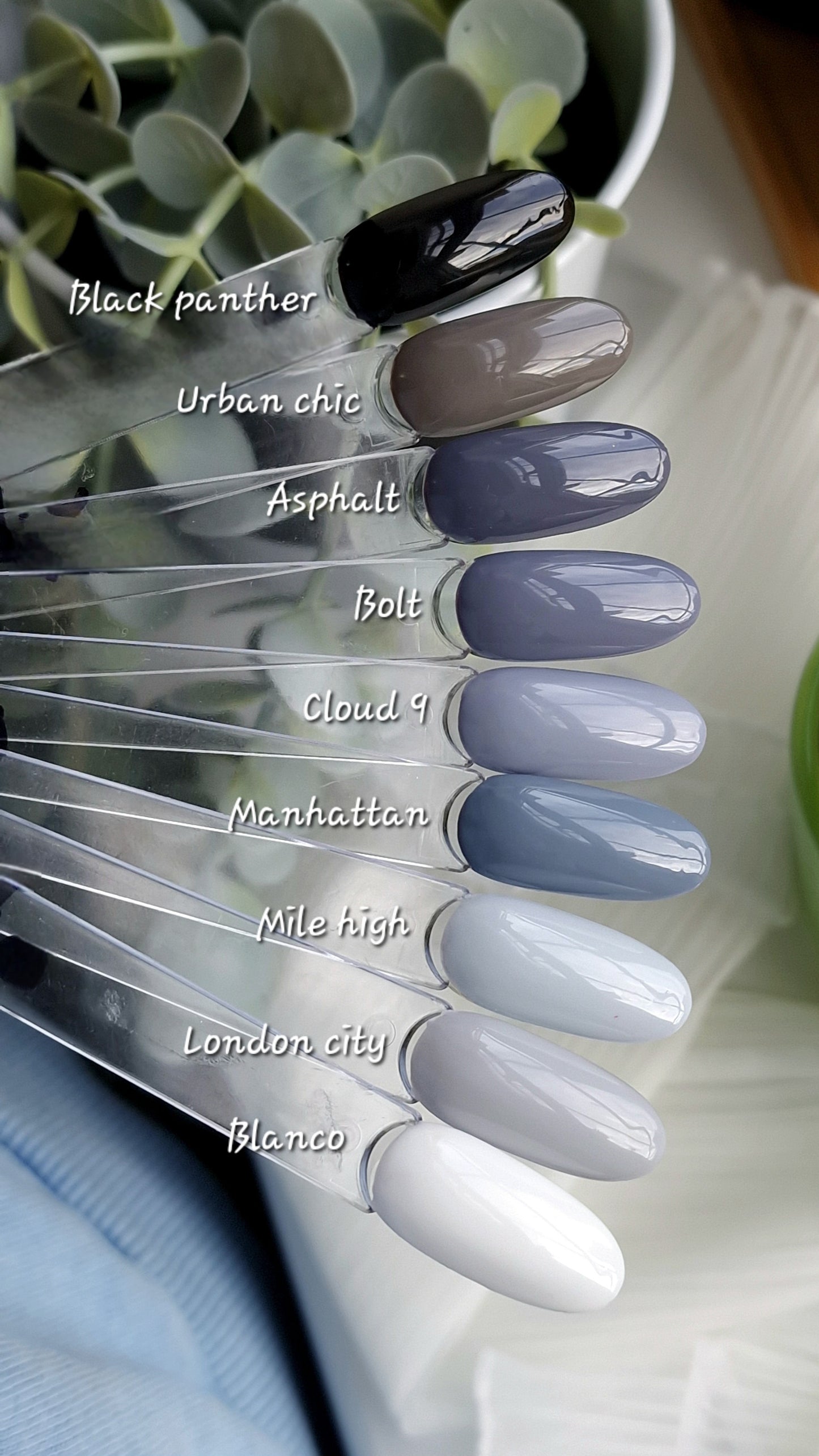 Solid chrome sets | Press on nails