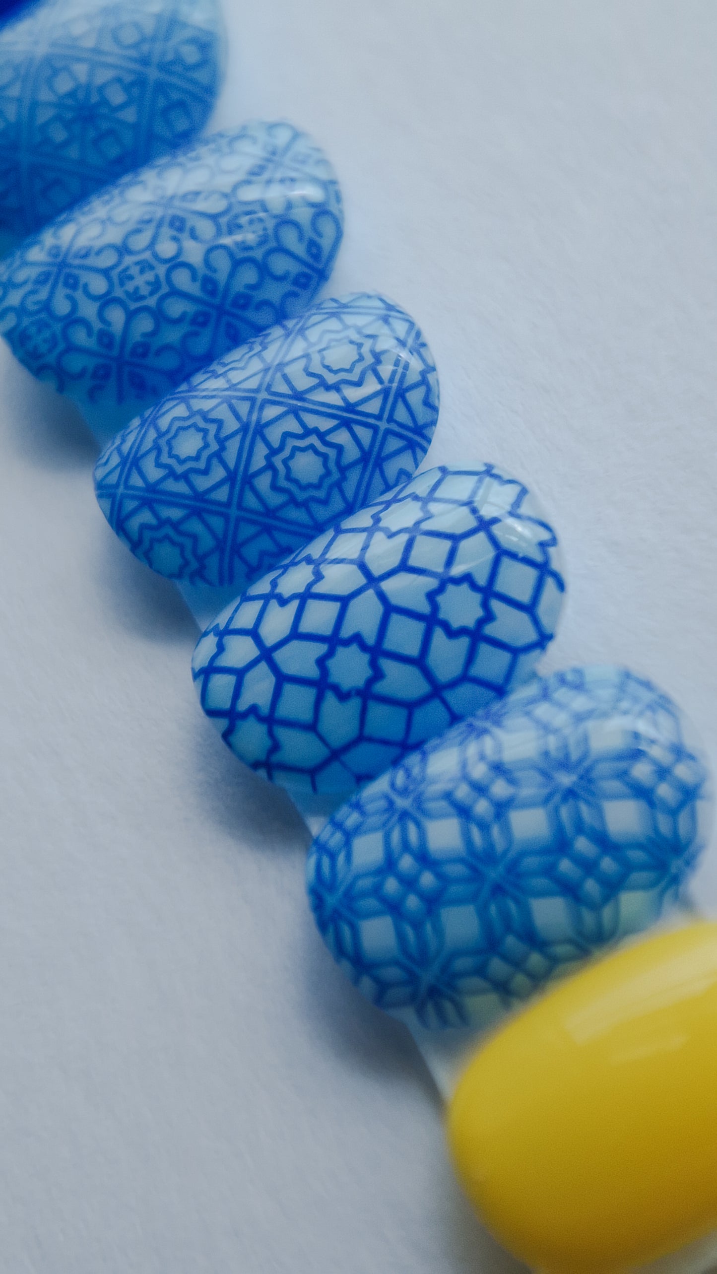 Eastern mystic | Press on nails