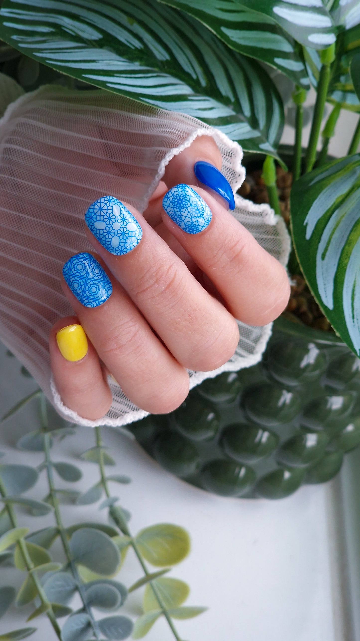 Eastern mystic | Press on nails