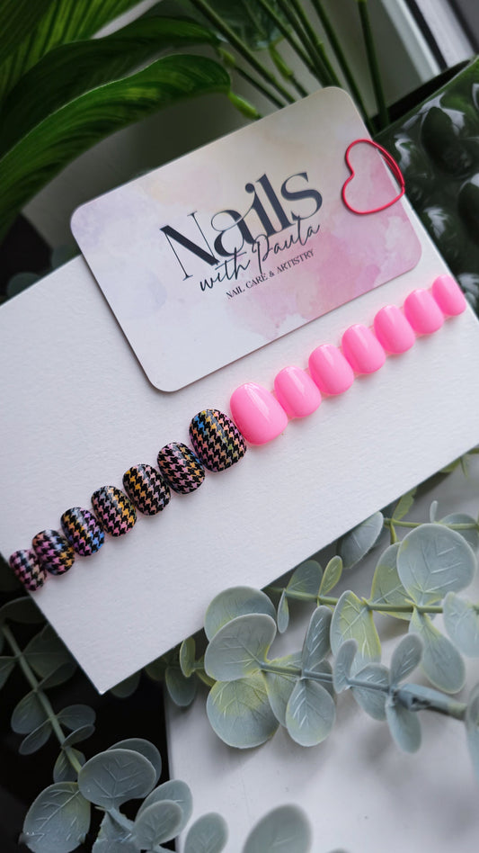 Multicolour Houndstooth | Press on nails