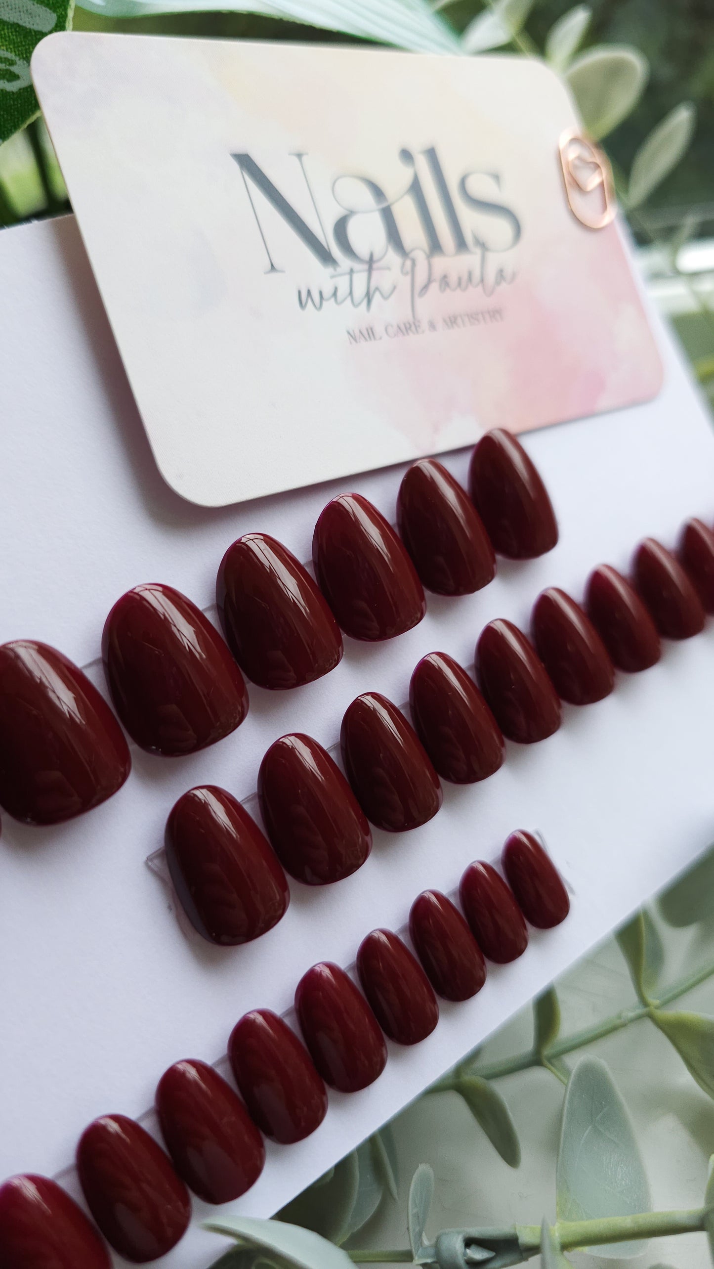 Wearable sizing set | Press on nails