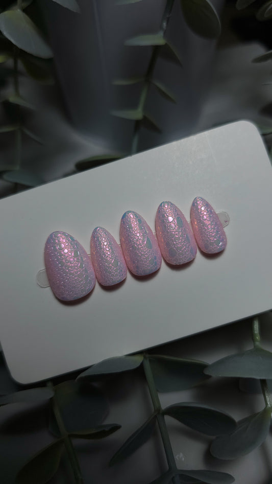 Chrome bubbles | Press on nails