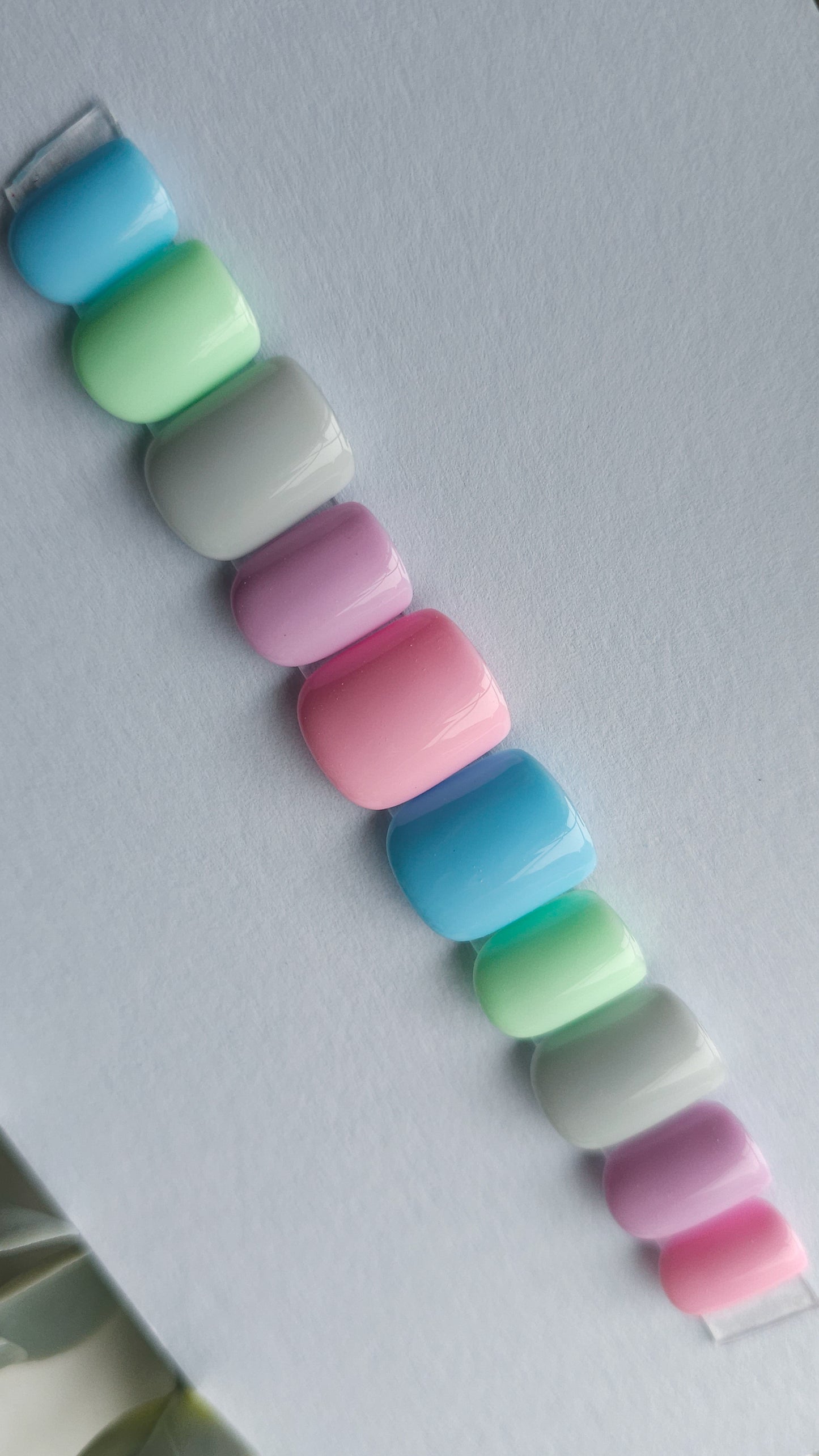 Pastel skittle | Press on nails