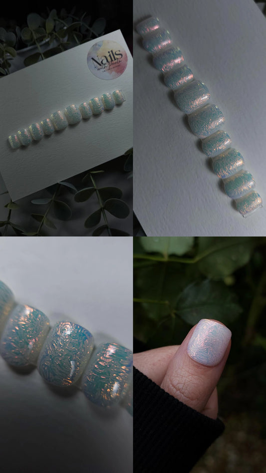 Textured chrome | Press on nails
