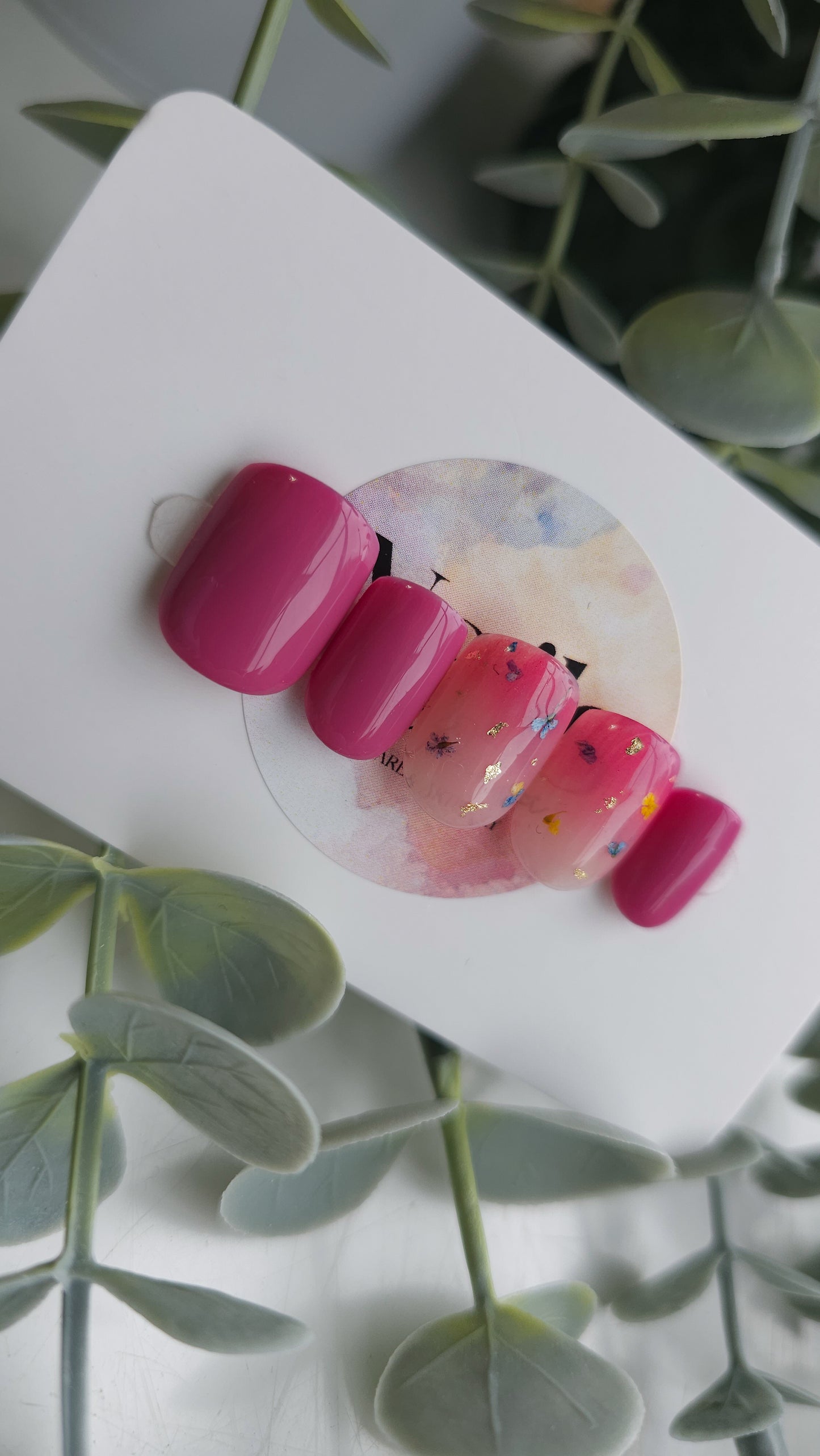 Dried flowers | Press on nails