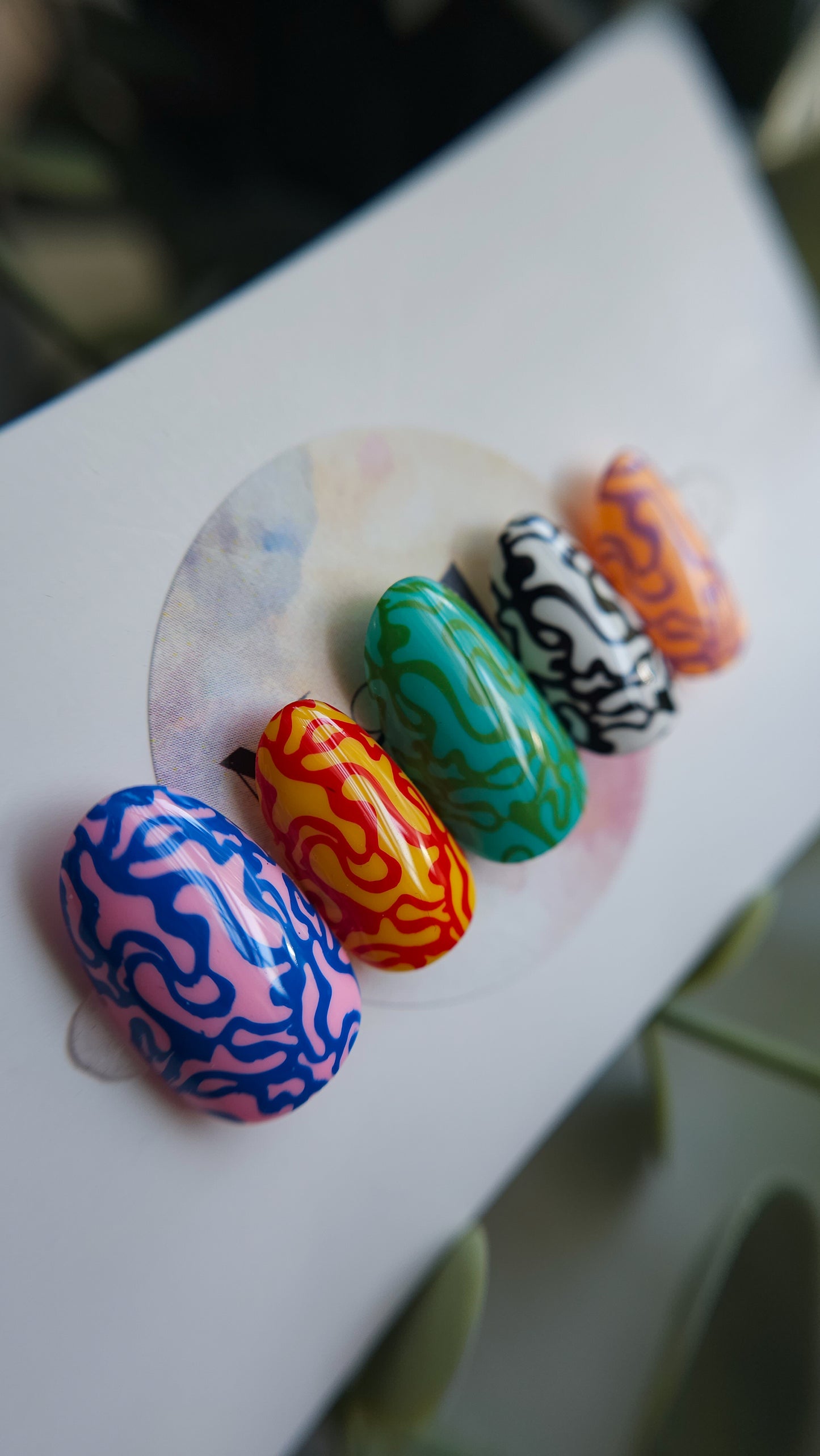 Lava lamp | Press on nails