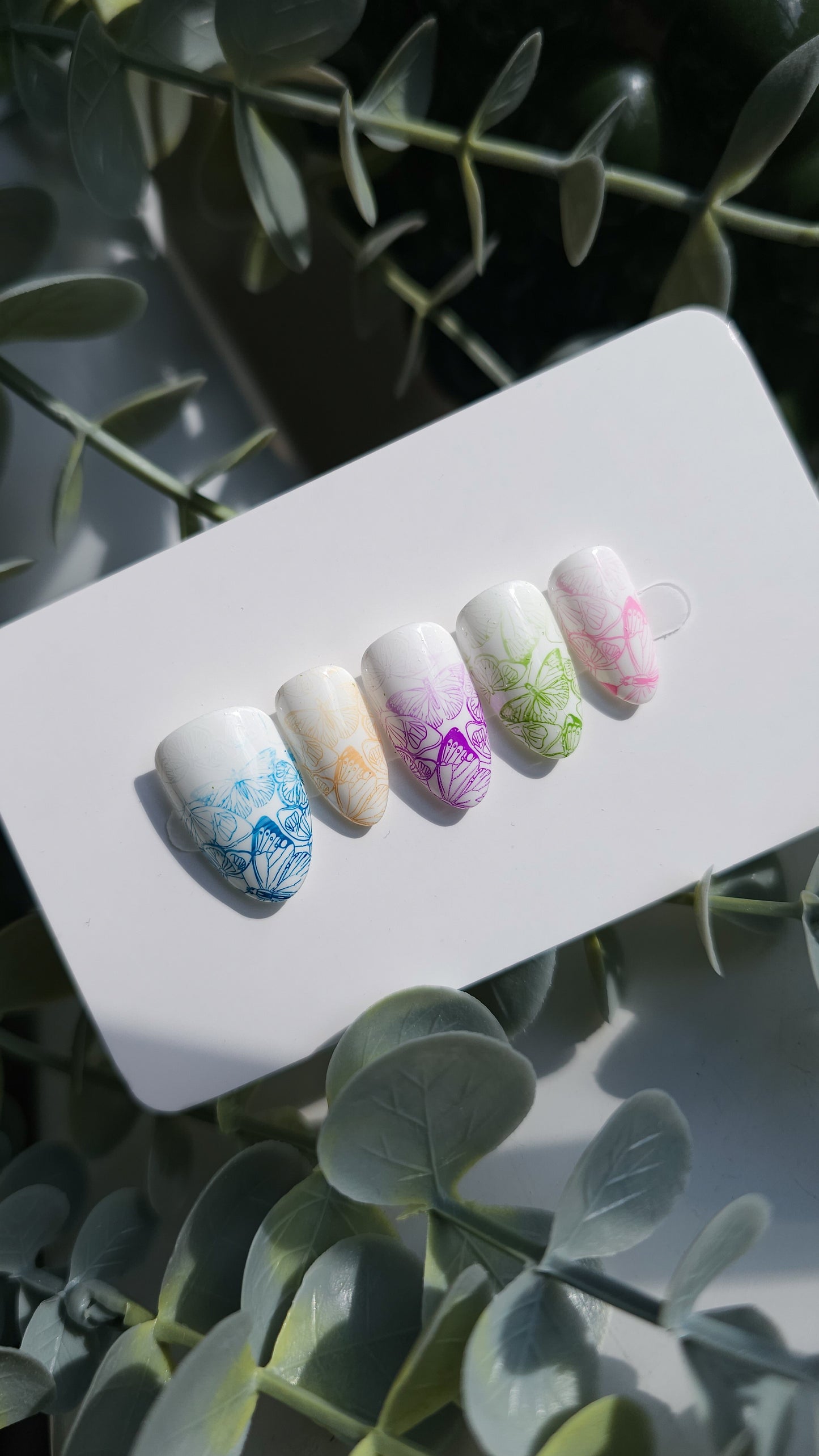 Butterflies gradient | Press on nails