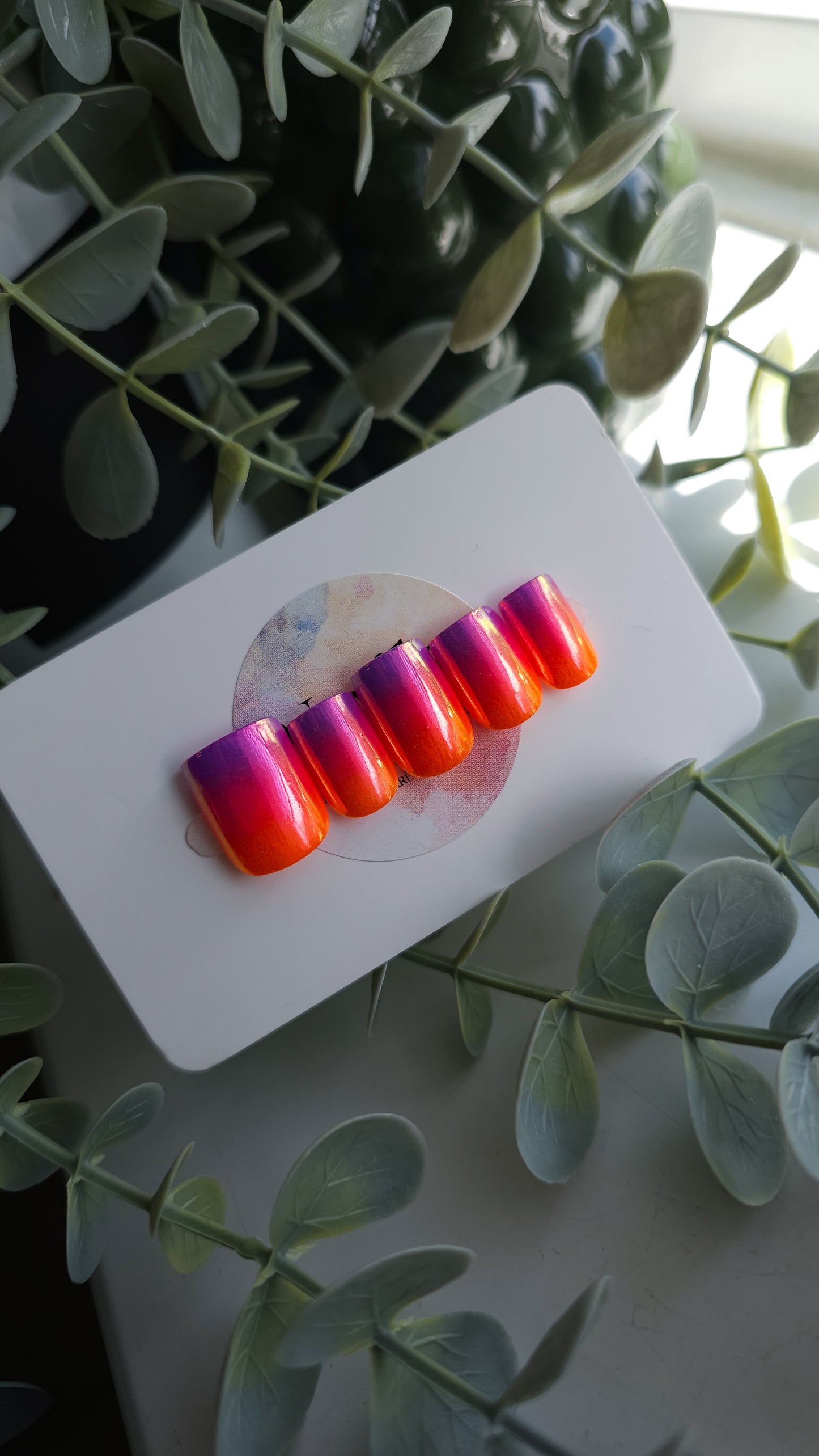 Sunset chrome | Press on nails